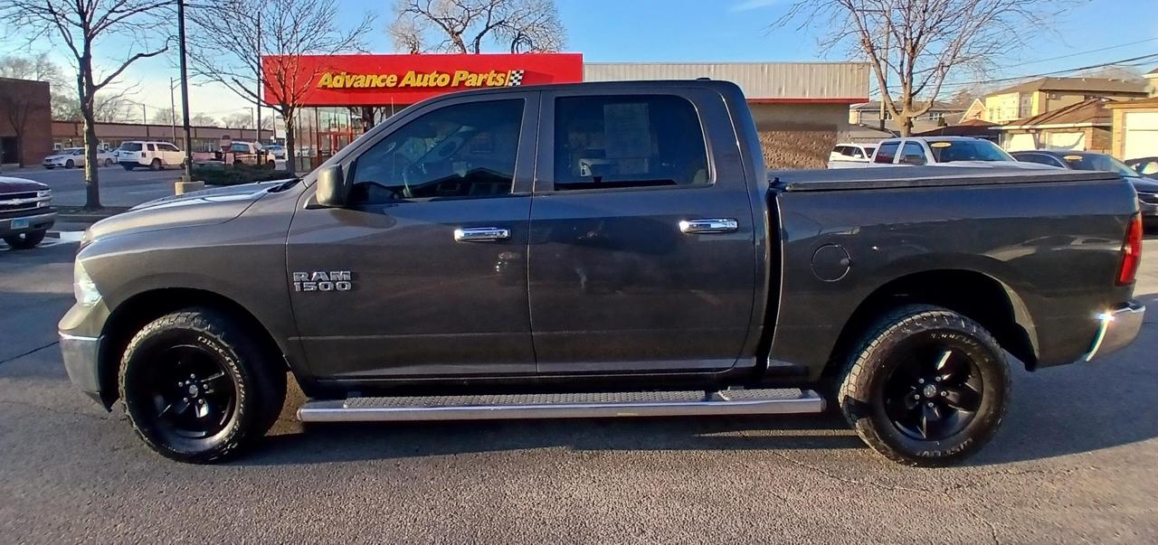 RAM 1500 4WD Crew Cab 140.5" Tradesman 2015