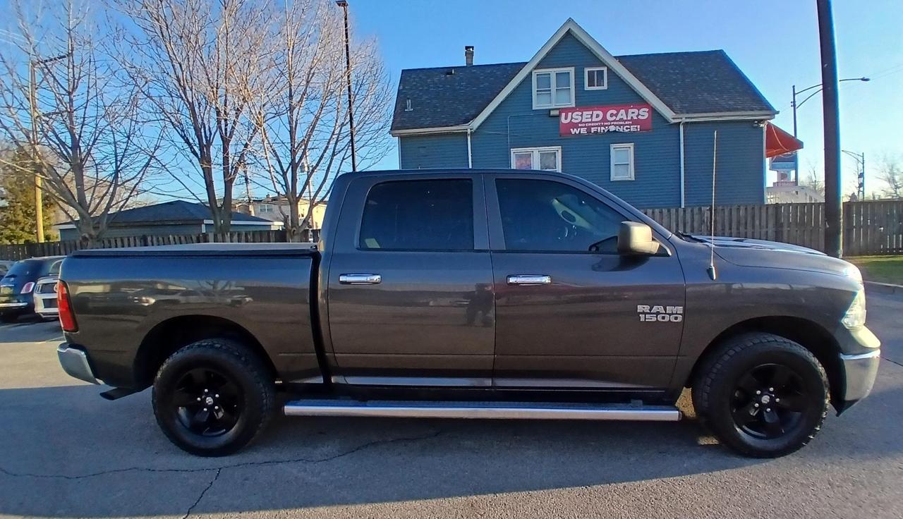 RAM 1500 4WD Crew Cab 140.5" Tradesman 2015
