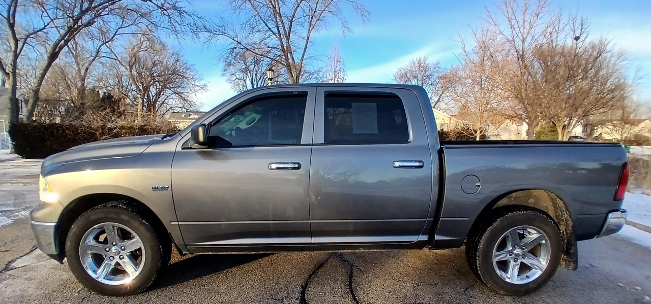 RAM 1500 4WD Crew Cab 140.5" Big Horn 2012