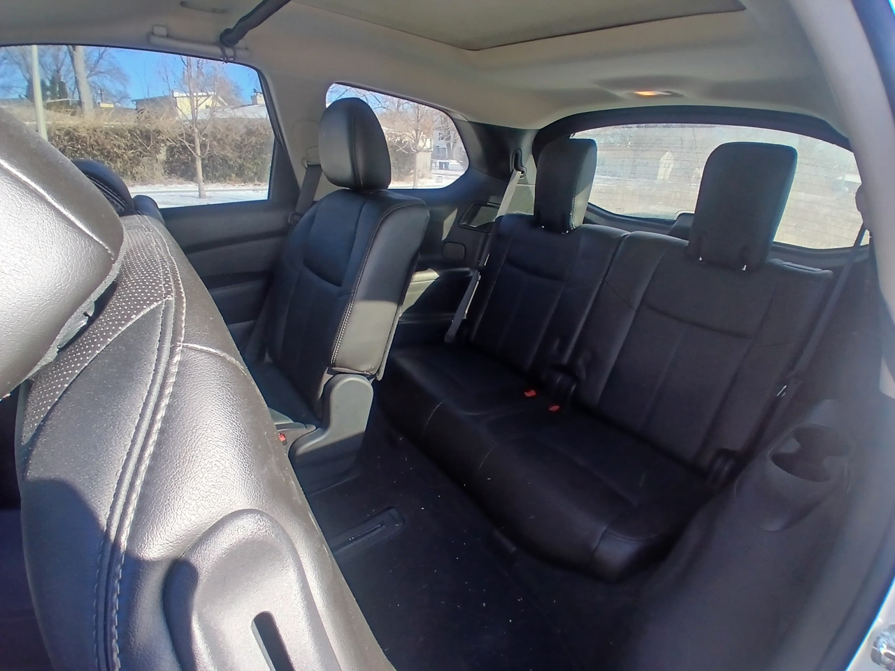 Nissan Pathfinder 4WD 4dr Platinum 2013