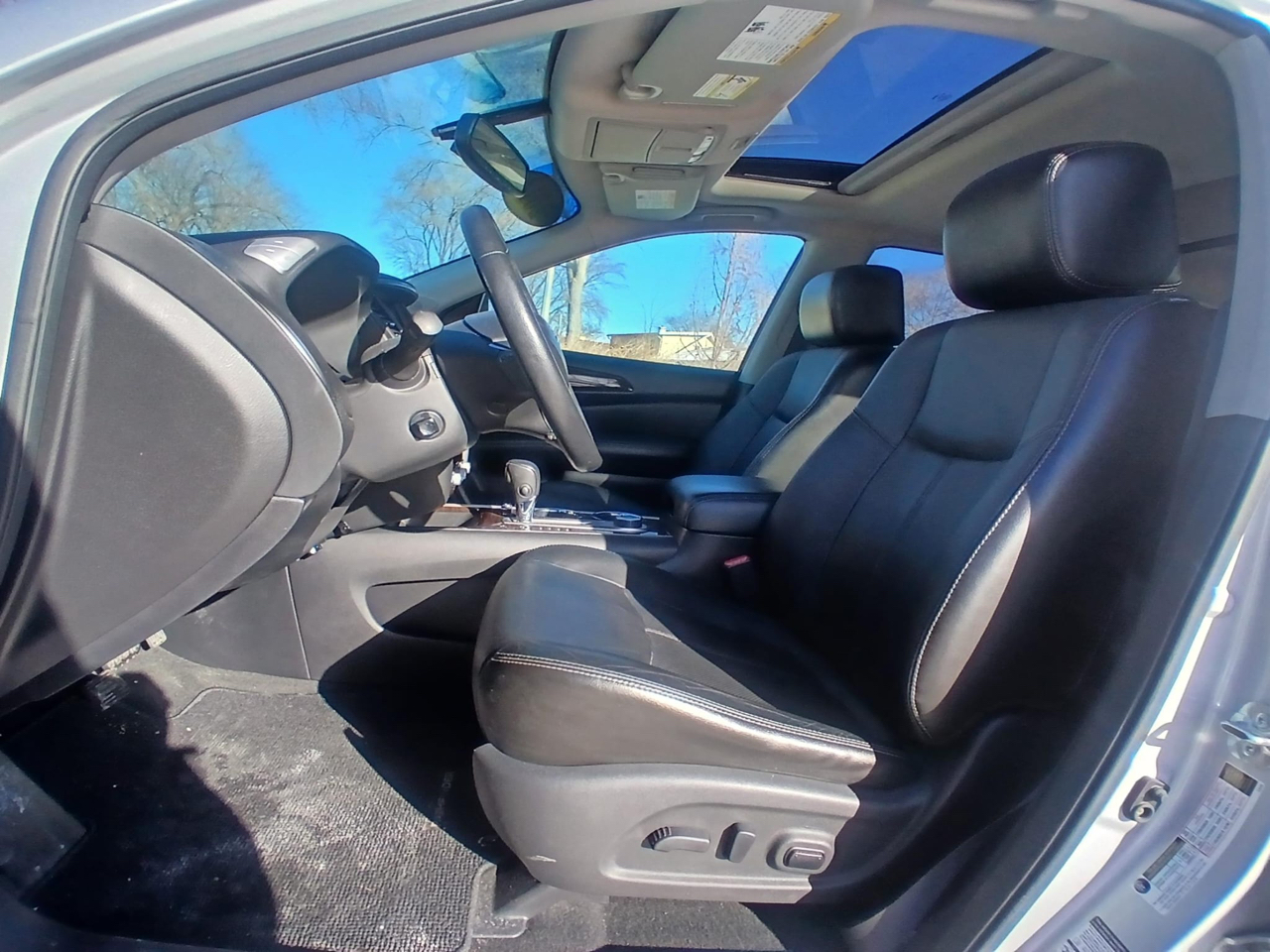 Nissan Pathfinder 4WD 4dr Platinum 2013