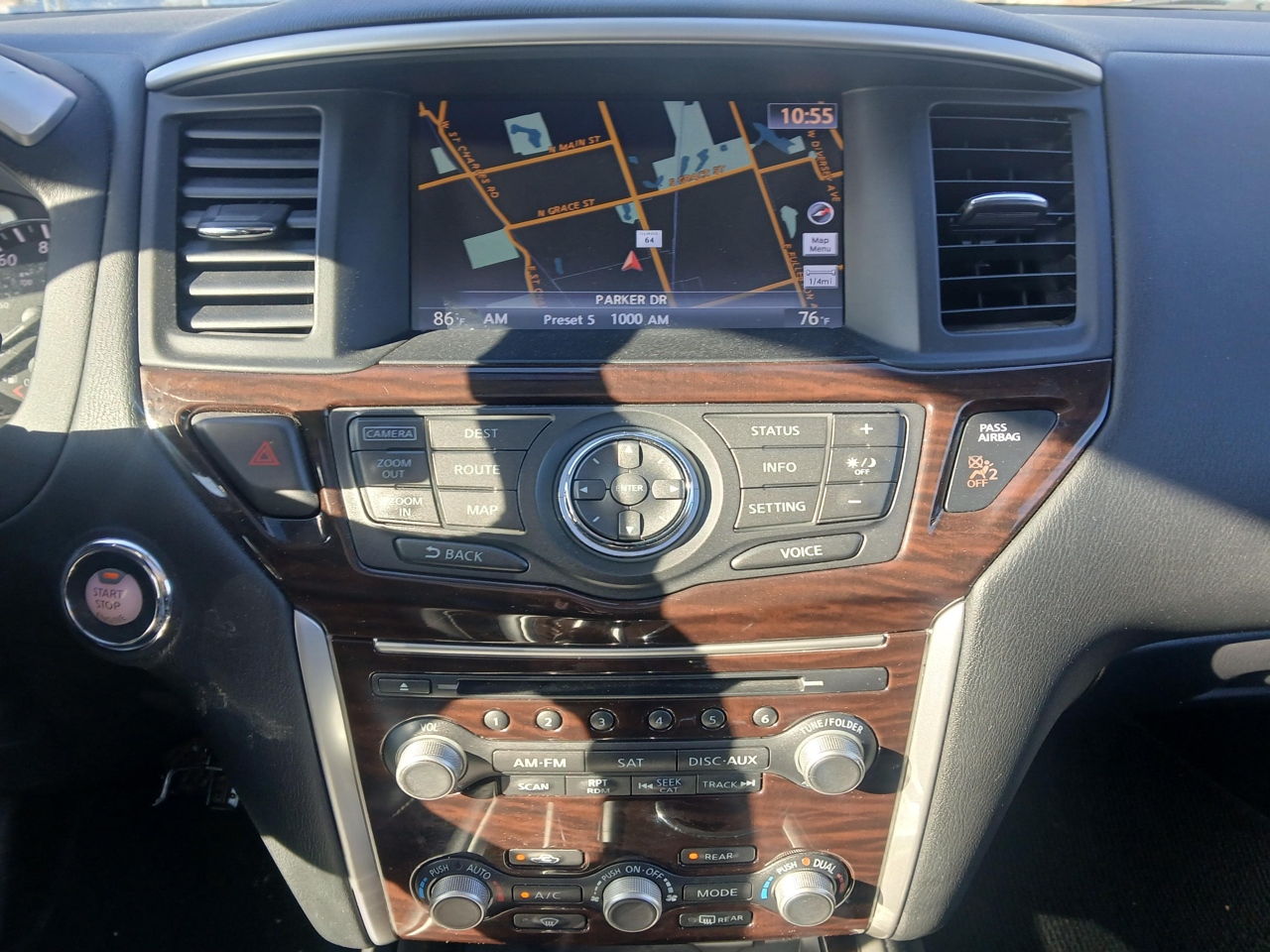 Nissan Pathfinder 4WD 4dr Platinum 2013