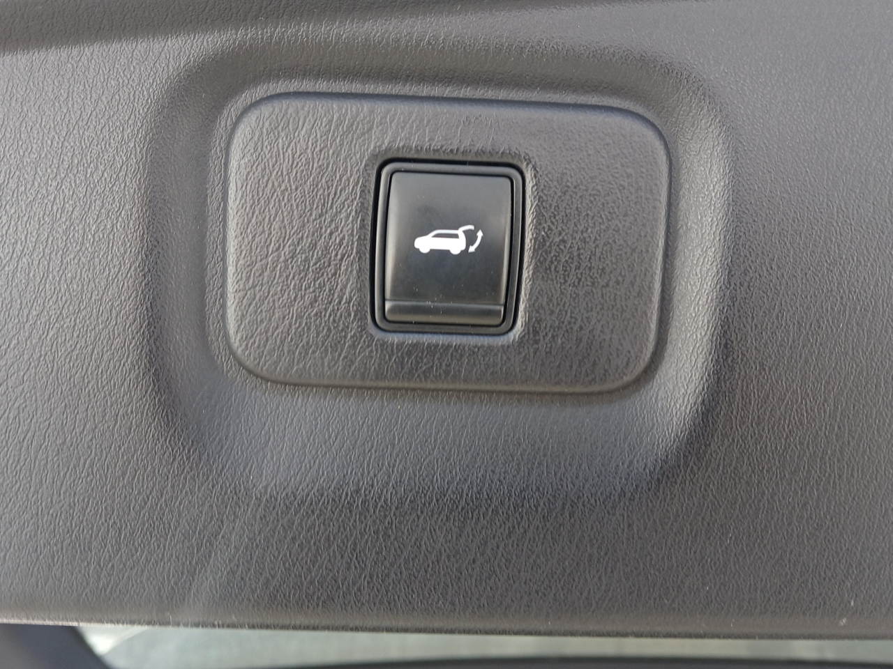 Nissan Pathfinder 4WD 4dr Platinum 2013