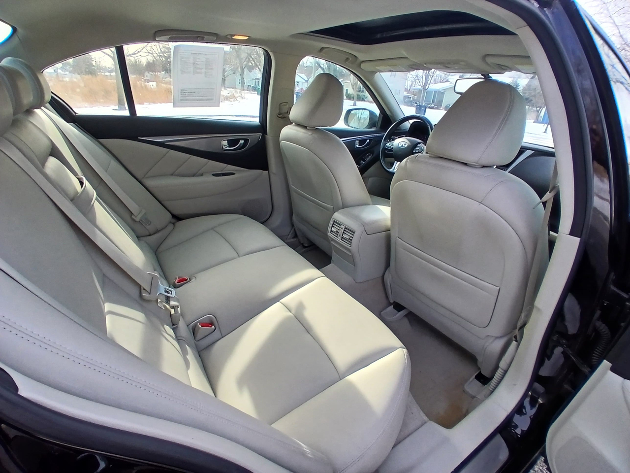 Infiniti Q50 4dr Sdn 2.0t Premium AWD 2016