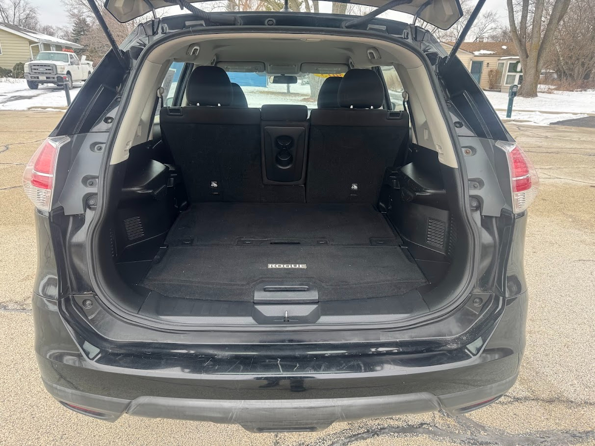 Nissan Rogue FWD 4dr S 2015