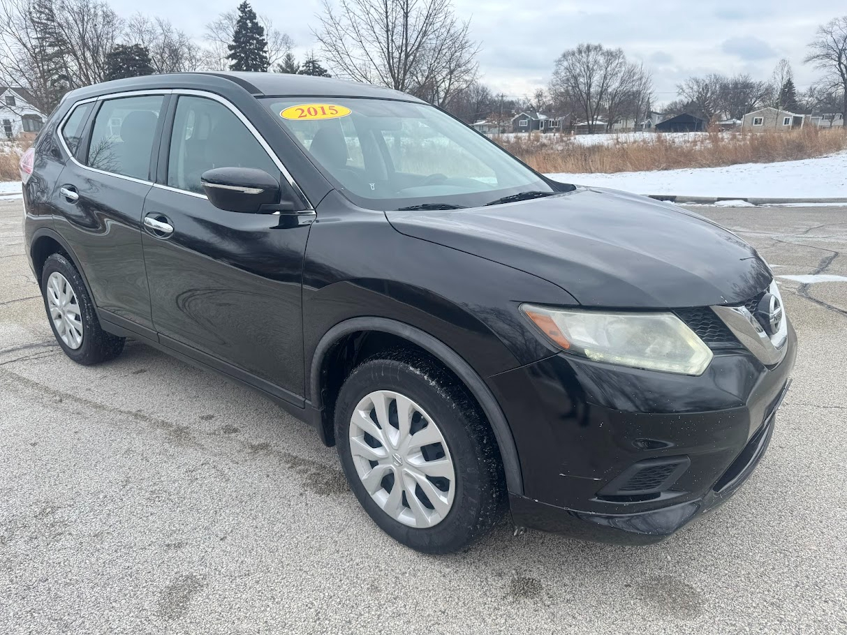 Nissan Rogue FWD 4dr S 2015