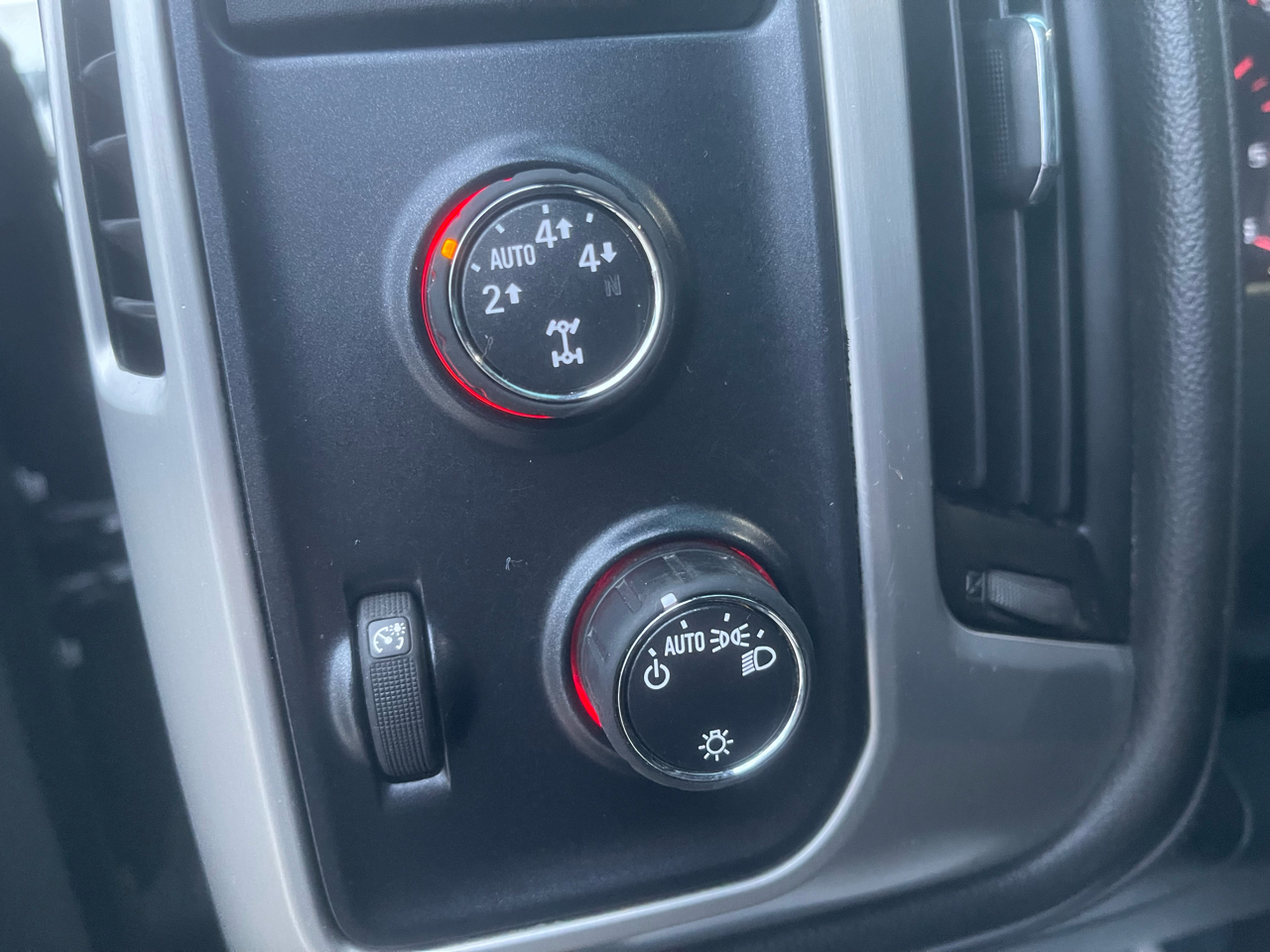 GMC Sierra 1500 4WD Crew Cab 143.5" SLE 2014