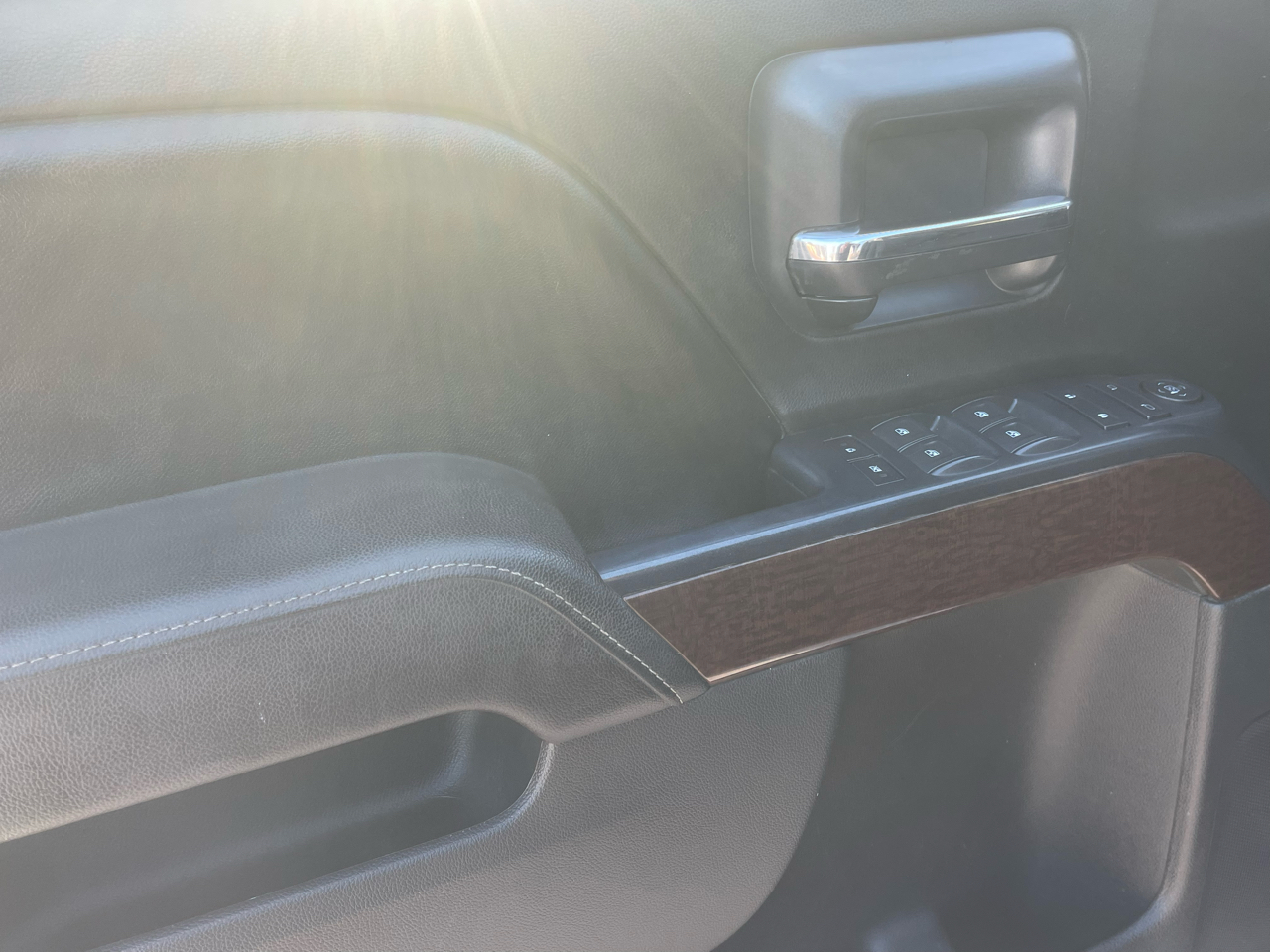 GMC Sierra 1500 2WD Crew Cab 143.5" SLE 2015