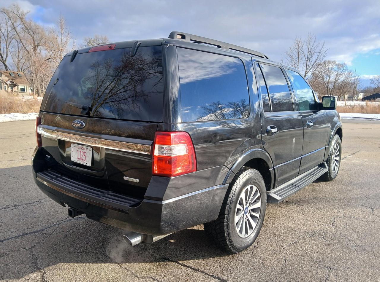 Ford Expedition XLT 2017