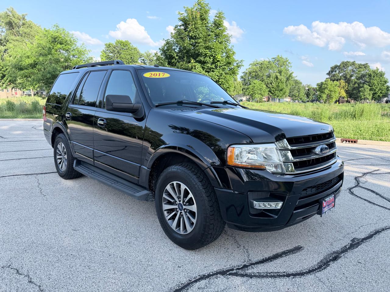 Ford Expedition XLT 2017