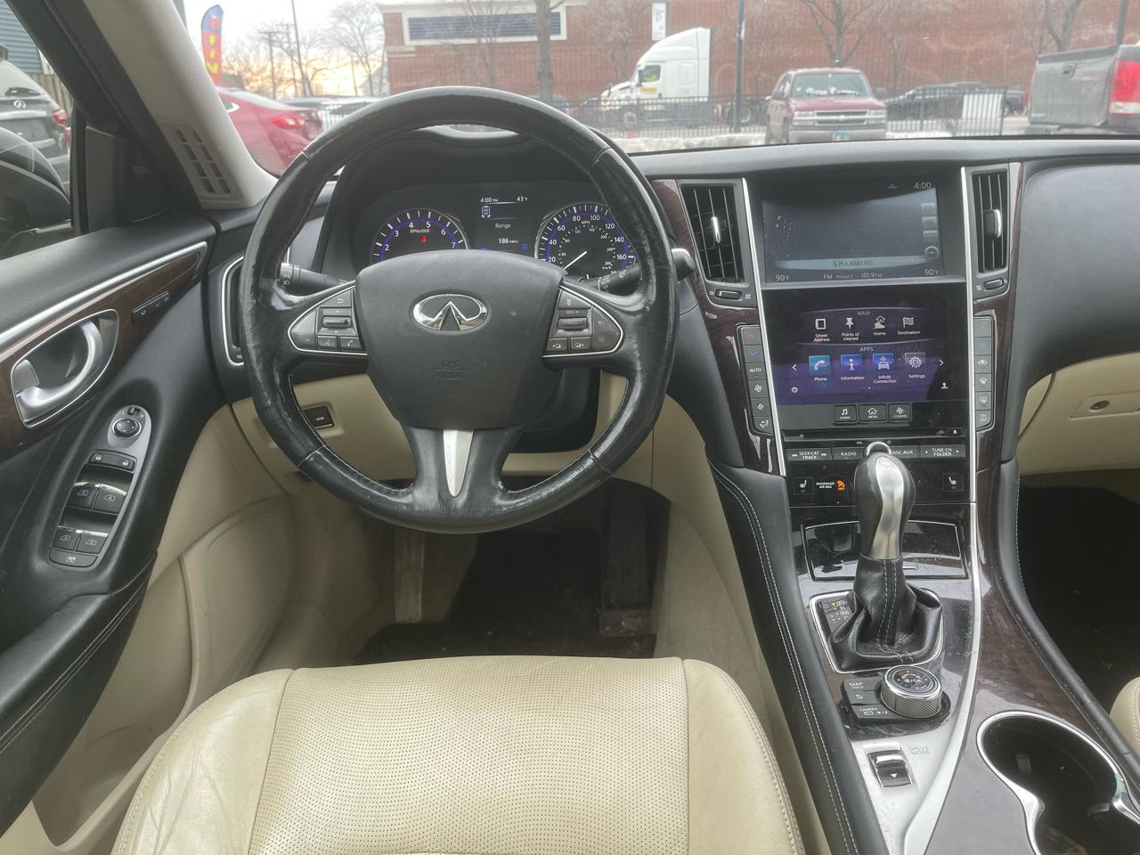 Infiniti Q50 4dr Sdn Premium AWD 2014