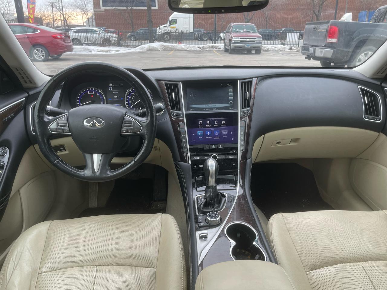 Infiniti Q50 4dr Sdn Premium AWD 2014