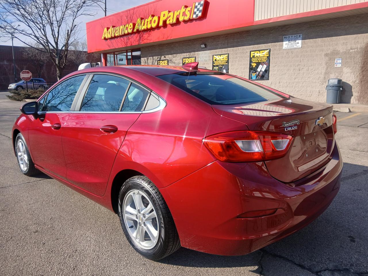 Chevrolet Cruze 4dr Sdn 1.4L LT w/1SD 2017