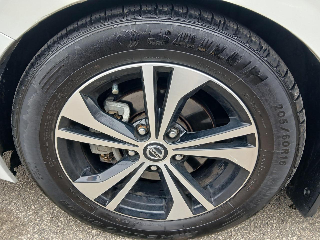 Nissan Sentra SV CVT 2020