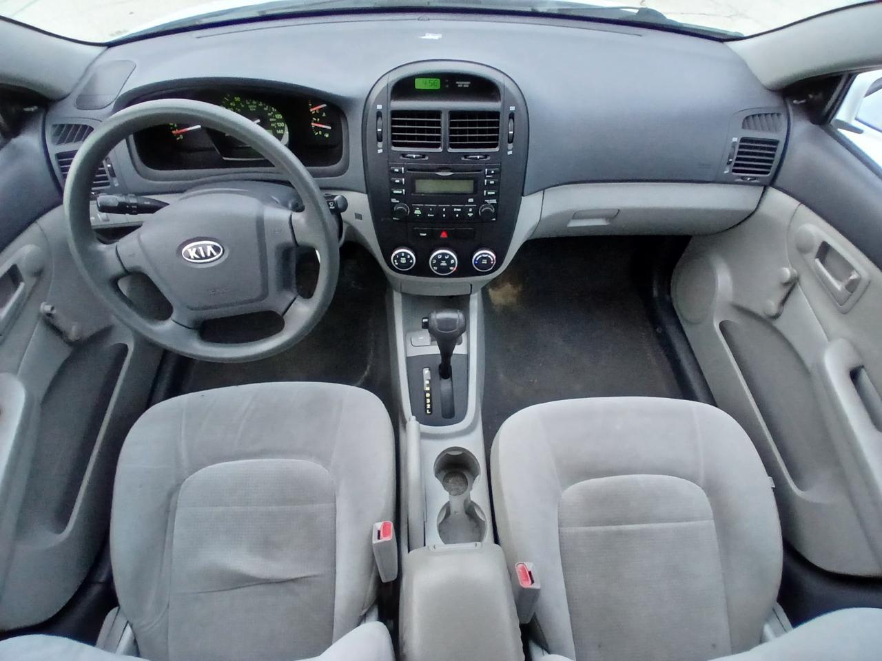 Kia Spectra 4dr Sdn Auto LX 2009