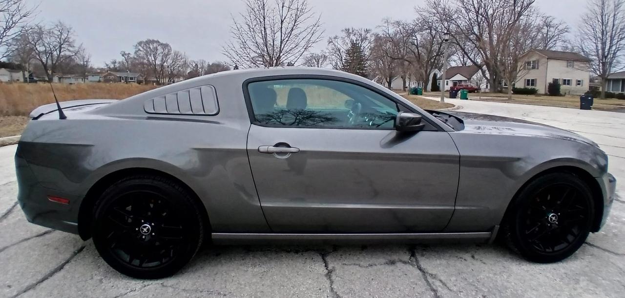 Ford Mustang 2dr Cpe V6 2014