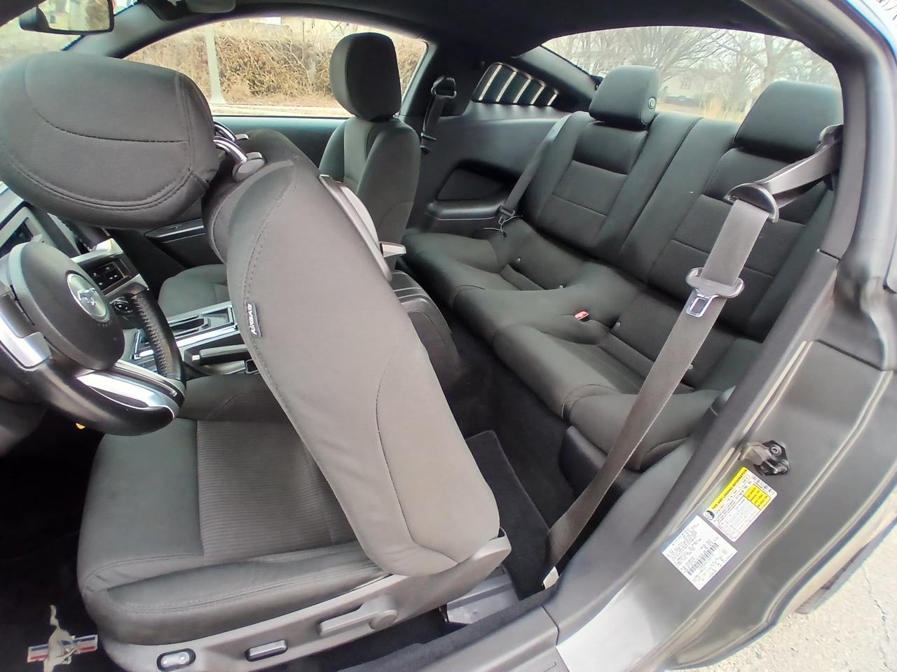 Ford Mustang 2dr Cpe V6 2014