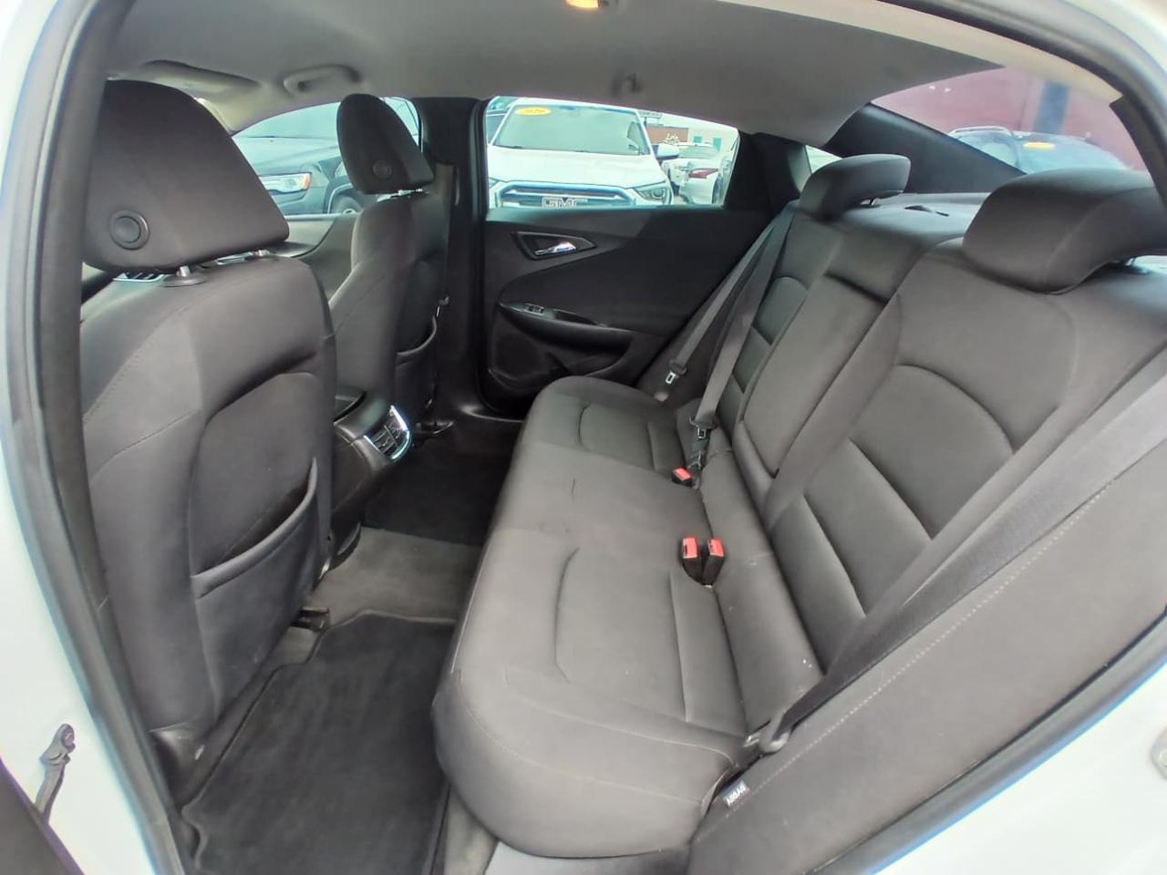 Chevrolet Malibu 4dr Sdn LT w/1LT 2017