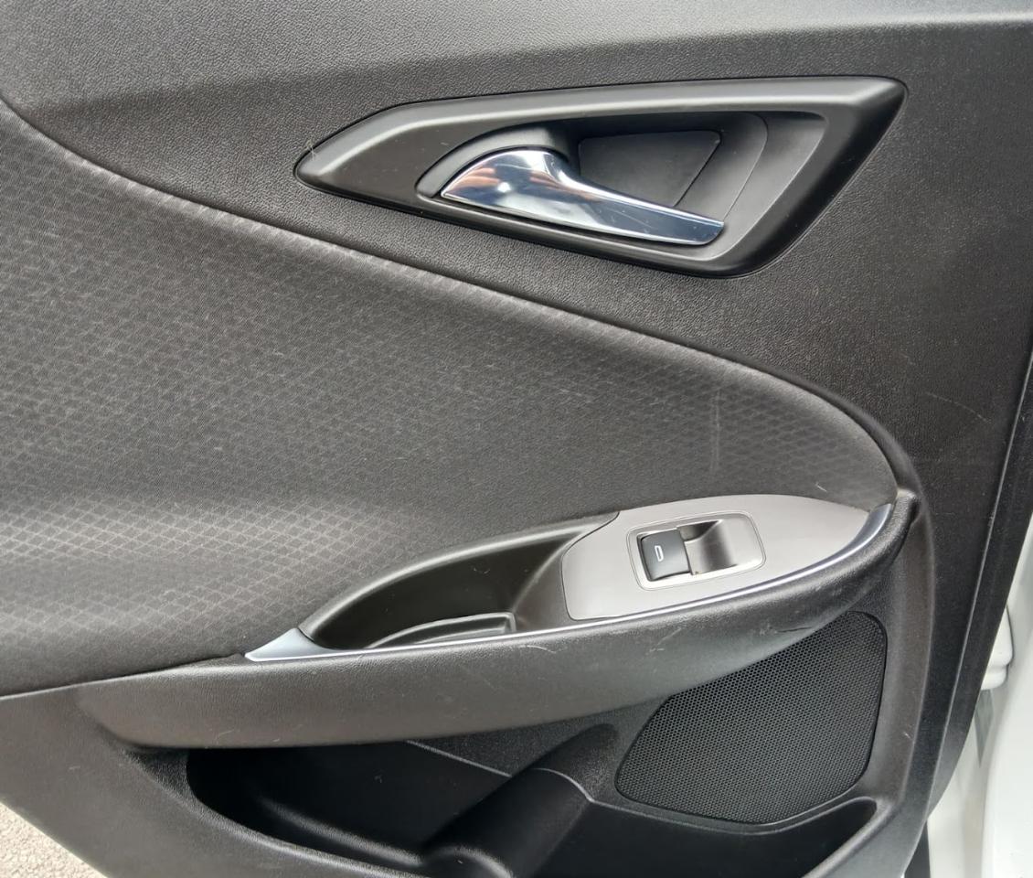 Chevrolet Malibu 4dr Sdn LT w/1LT 2017