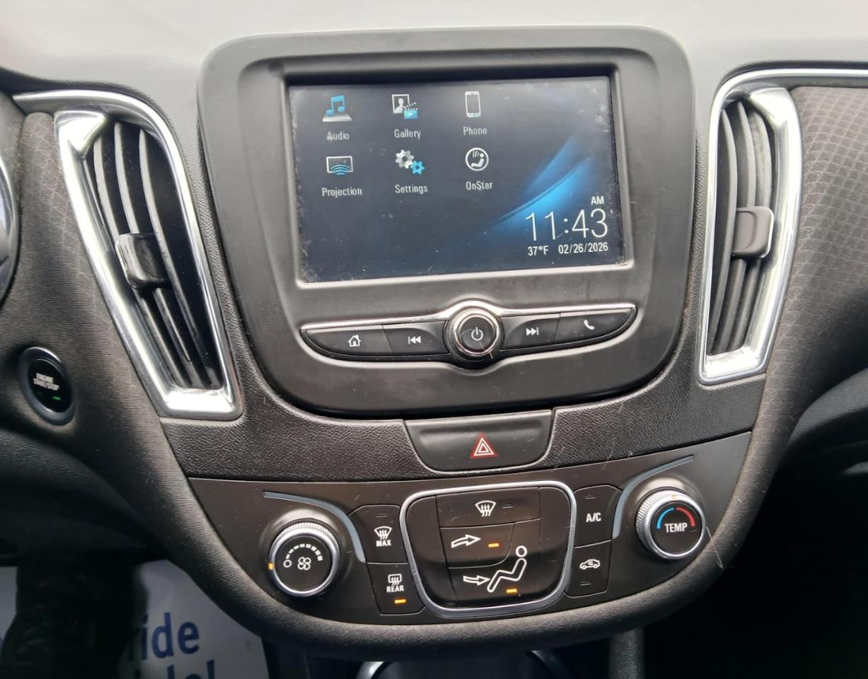 Chevrolet Malibu 4dr Sdn LT w/1LT 2017