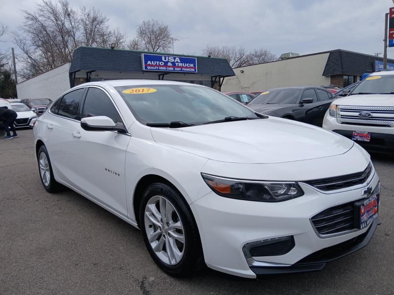Chevrolet Malibu 4dr Sdn LT w/1LT 2017