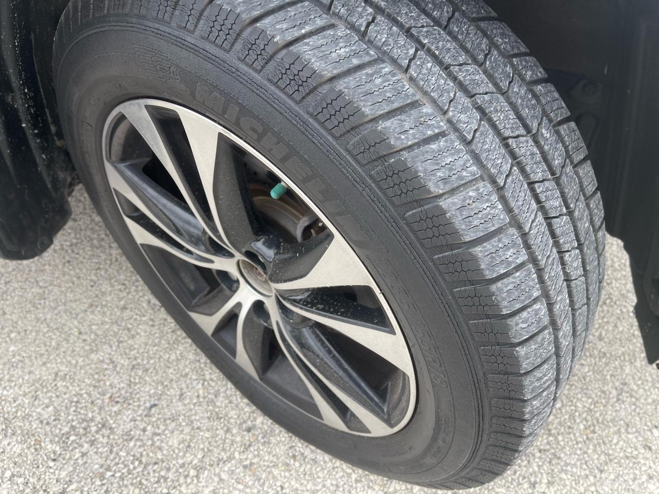 Toyota RAV4 AWD 4dr Limited (Natl) 2015