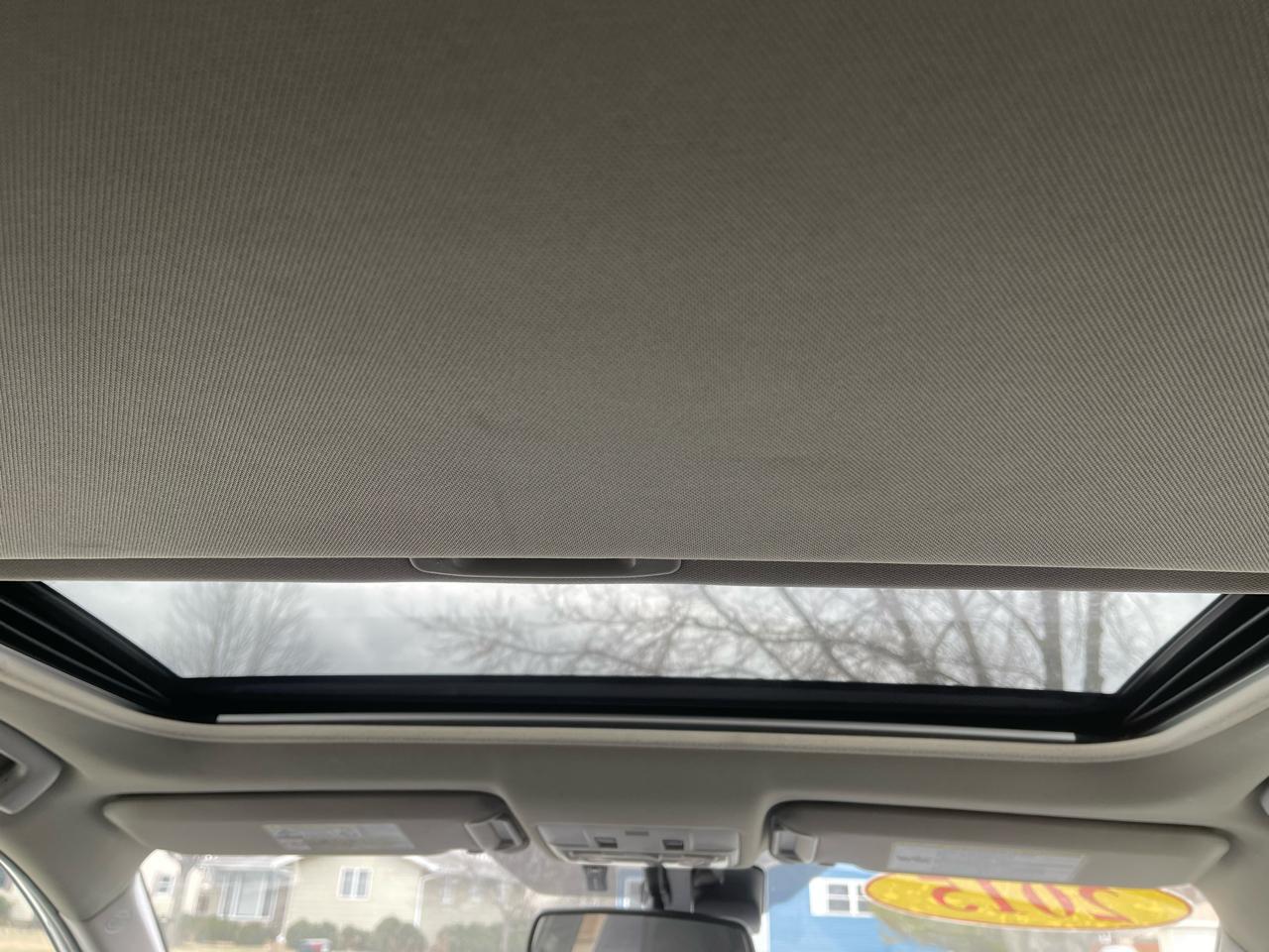 Toyota RAV4 AWD 4dr Limited (Natl) 2015