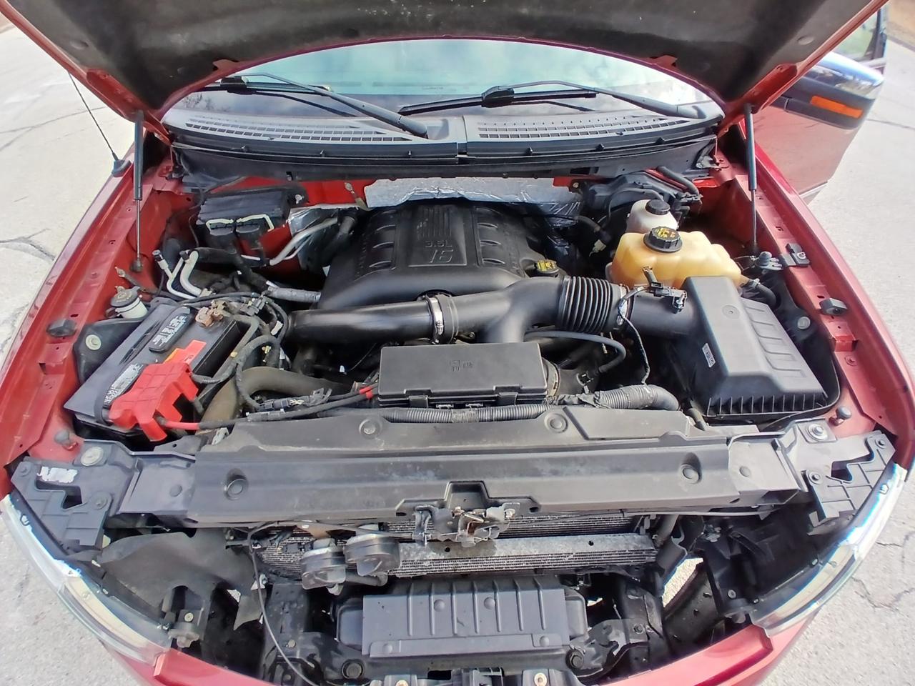 Ford F-150 Platinum SuperCrew 5.5-ft. Bed 4WD 2013