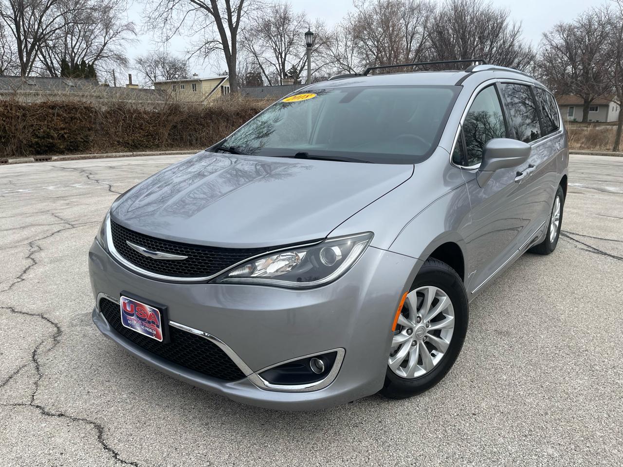 Chrysler Pacifica Touring L FWD 2018