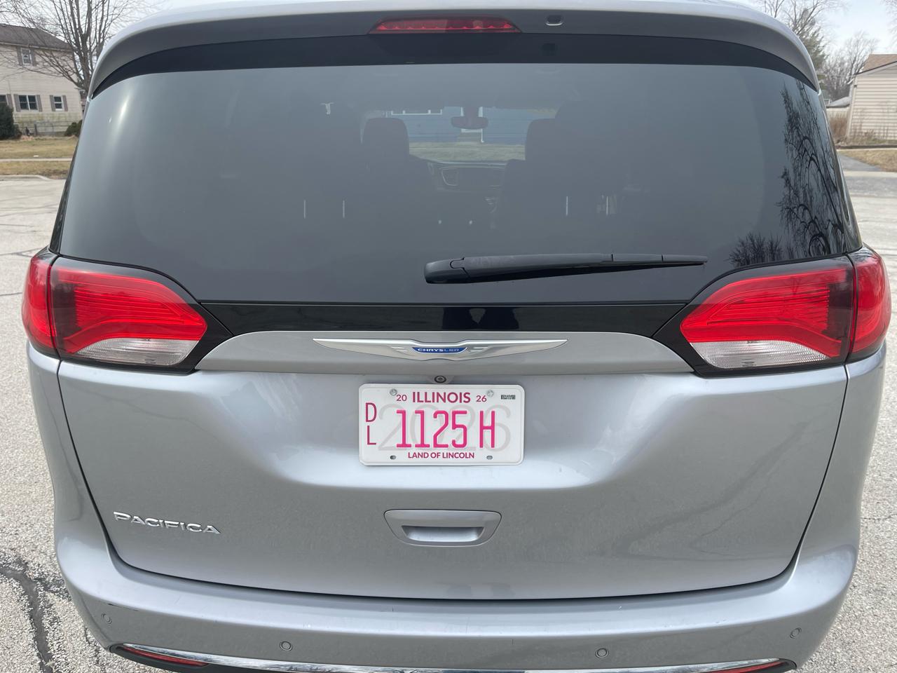Chrysler Pacifica Touring L FWD 2018