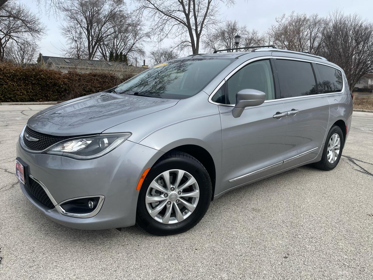 Chrysler Pacifica Touring L FWD 2018