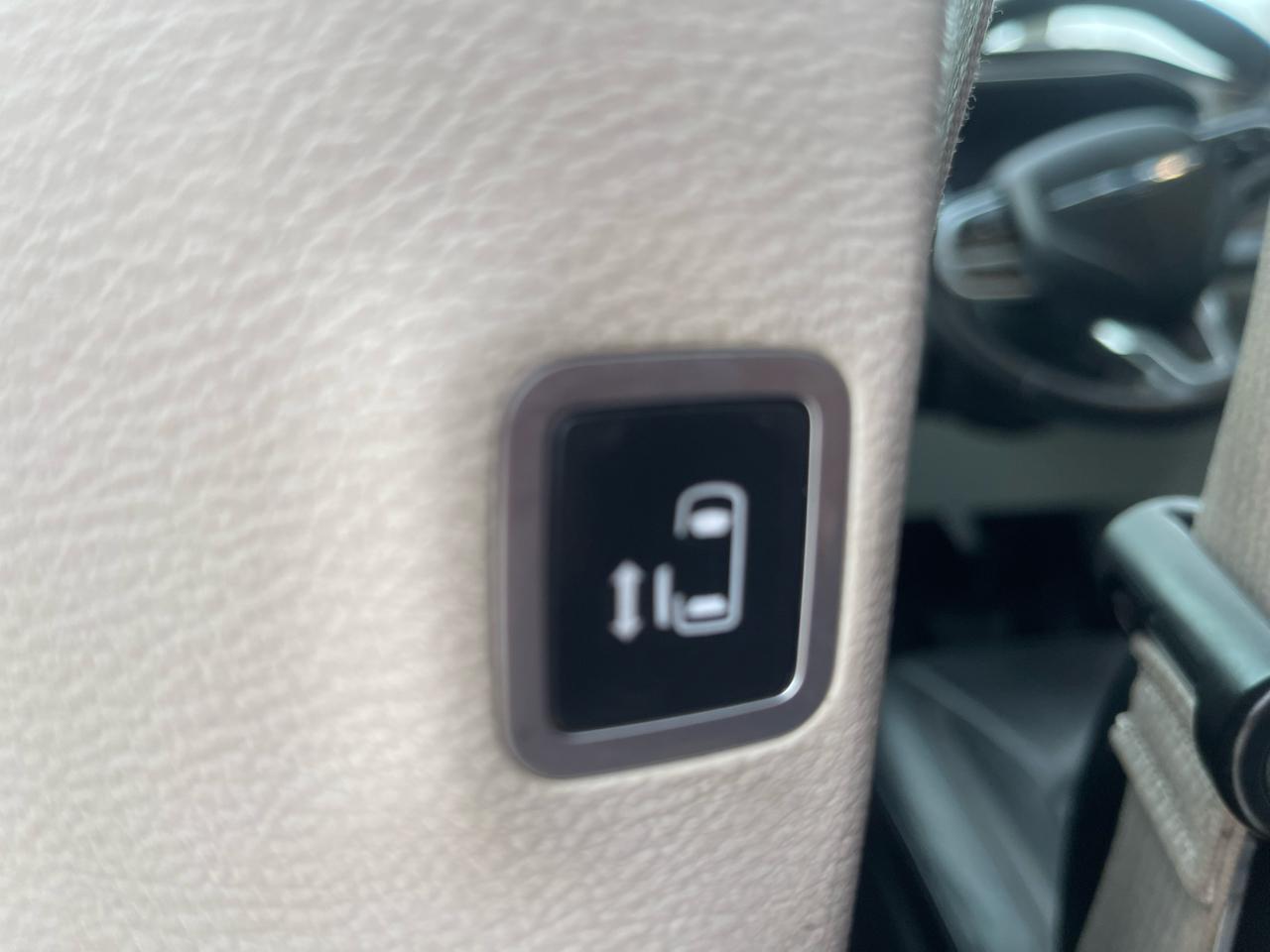 Chrysler Pacifica Touring L FWD 2018