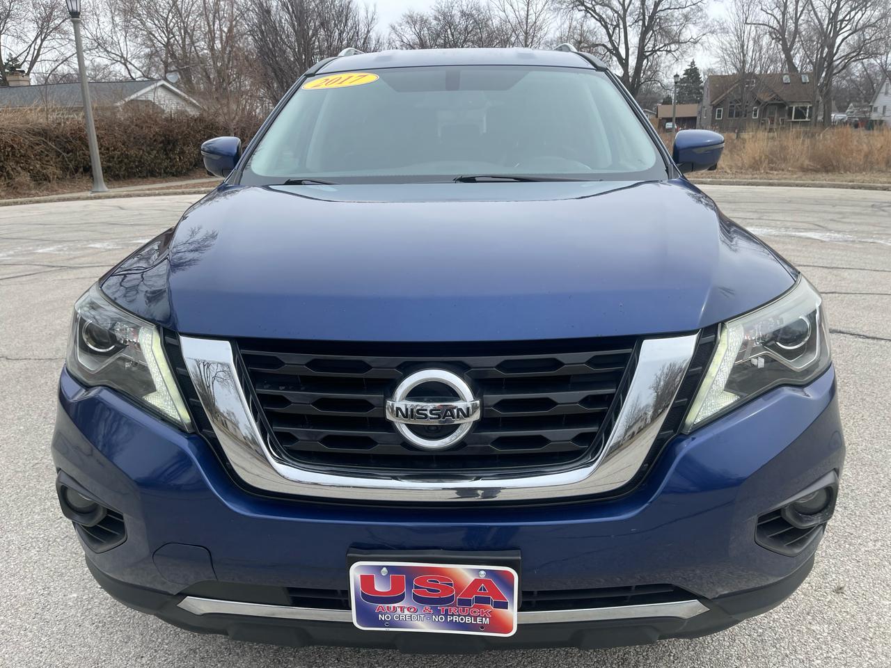 Nissan Pathfinder FWD SL 2017