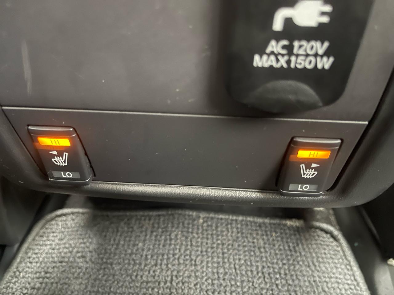 Nissan Pathfinder FWD SL 2017