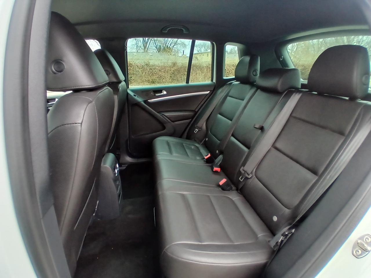 Volkswagen Tiguan 2WD 4dr Auto R-Line 2016