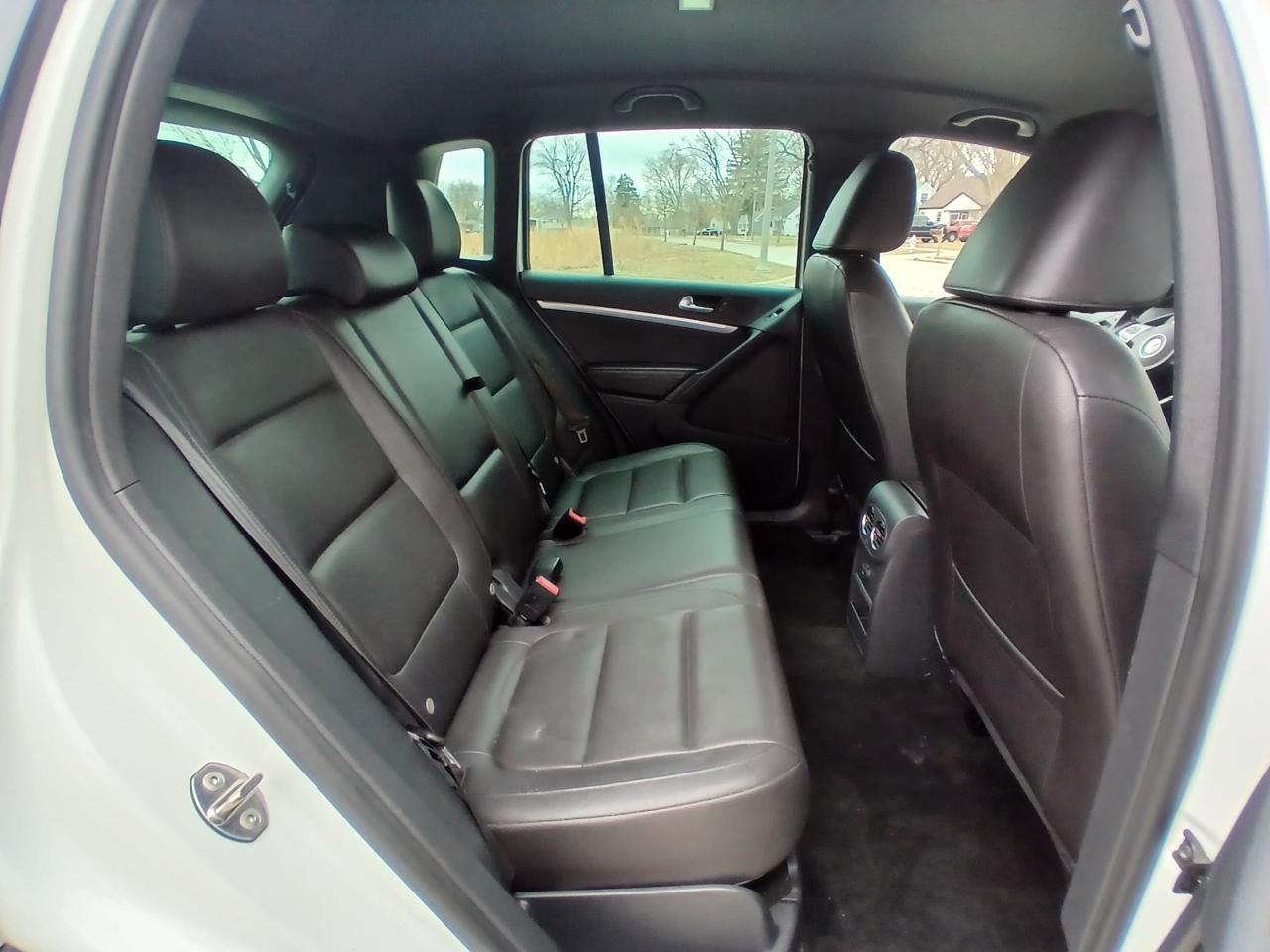 Volkswagen Tiguan 2WD 4dr Auto R-Line 2016