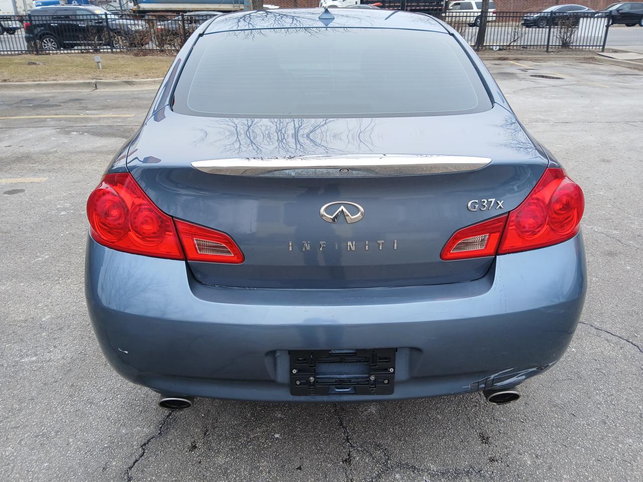 Infiniti G37 Sedan 4dr x AWD 2009