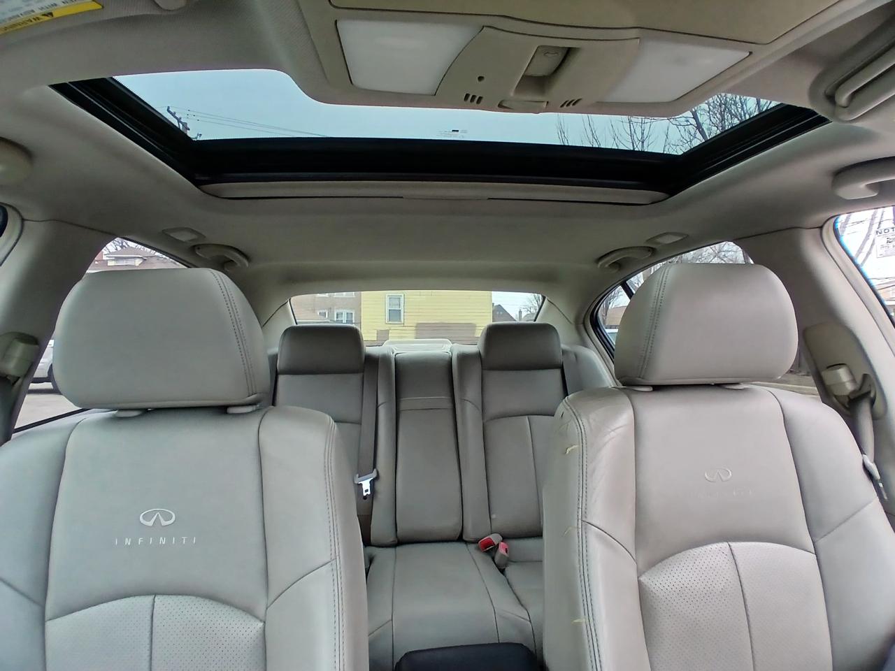 Infiniti G37 Sedan 4dr x AWD 2009