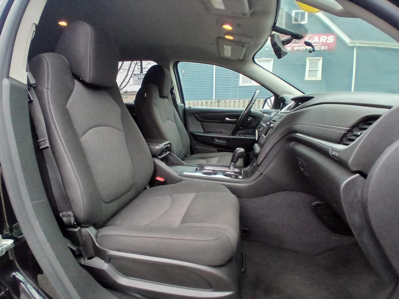 Chevrolet Traverse FWD 4dr LT w/1LT 2017