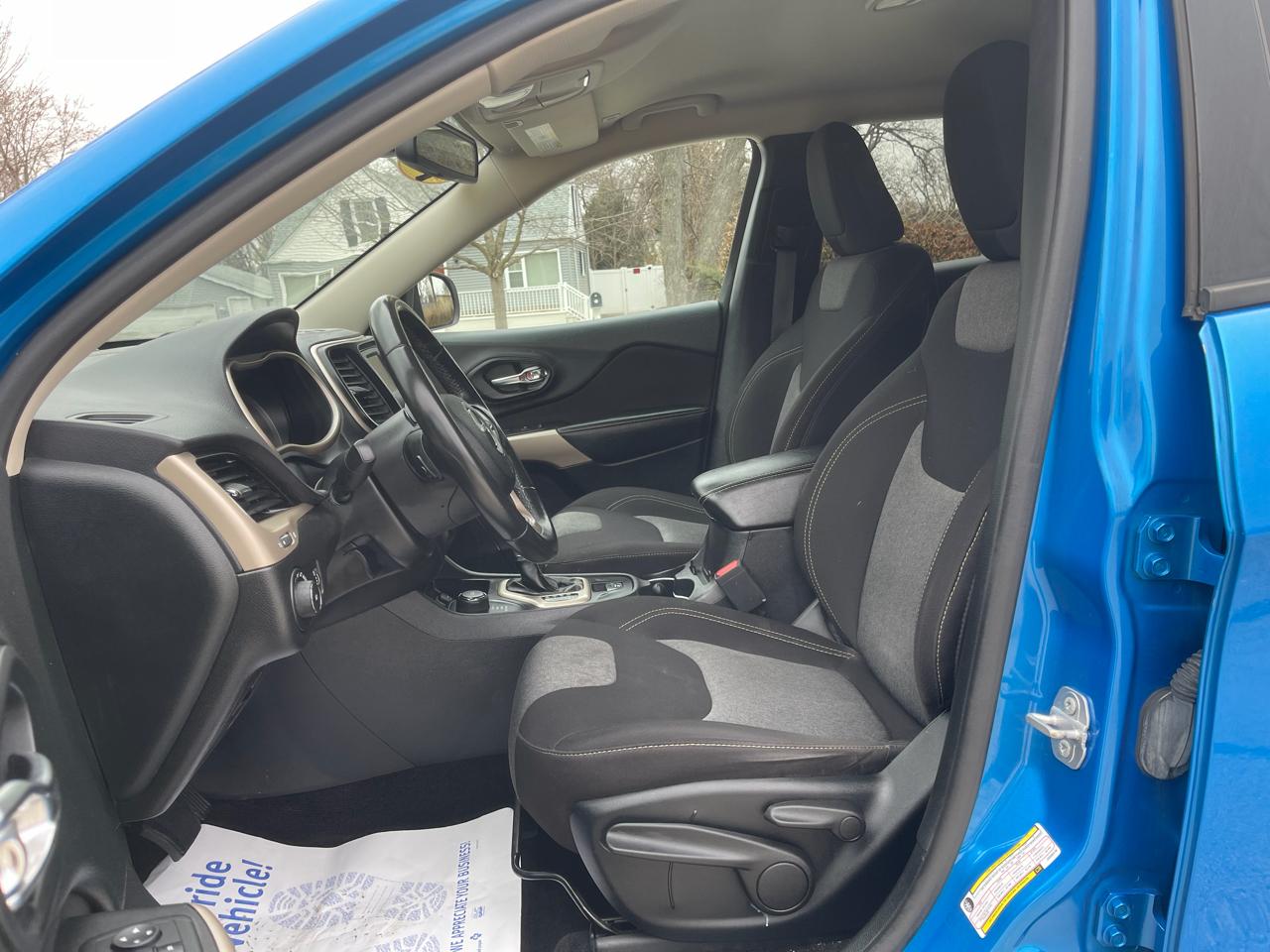 Jeep Cherokee Latitude 4x4 2018