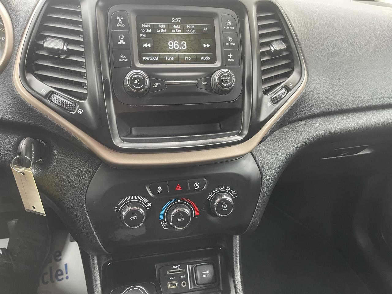 Jeep Cherokee Latitude 4x4 2018