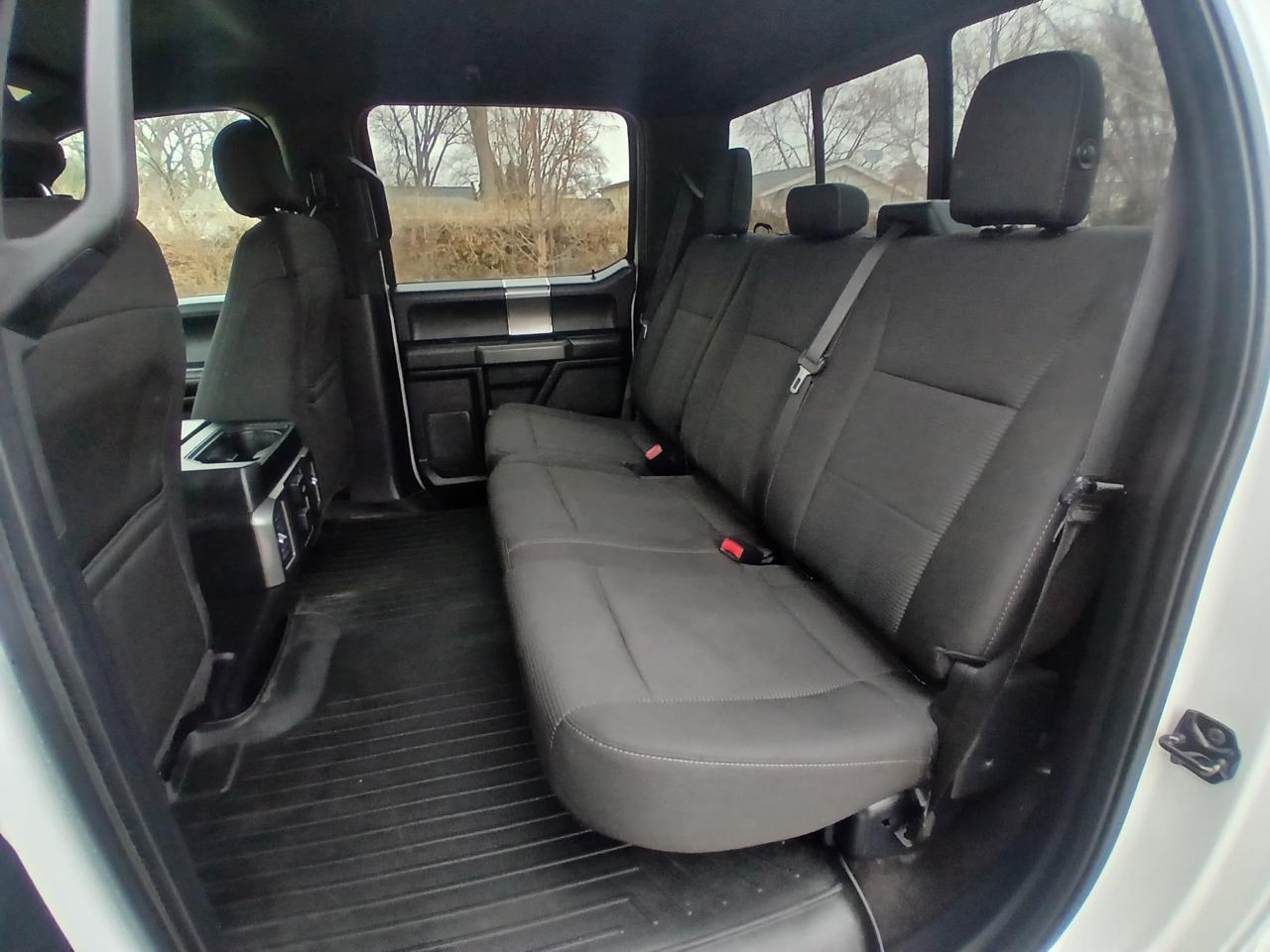 Ford F-150 4WD SuperCrew 145" XLT 2016