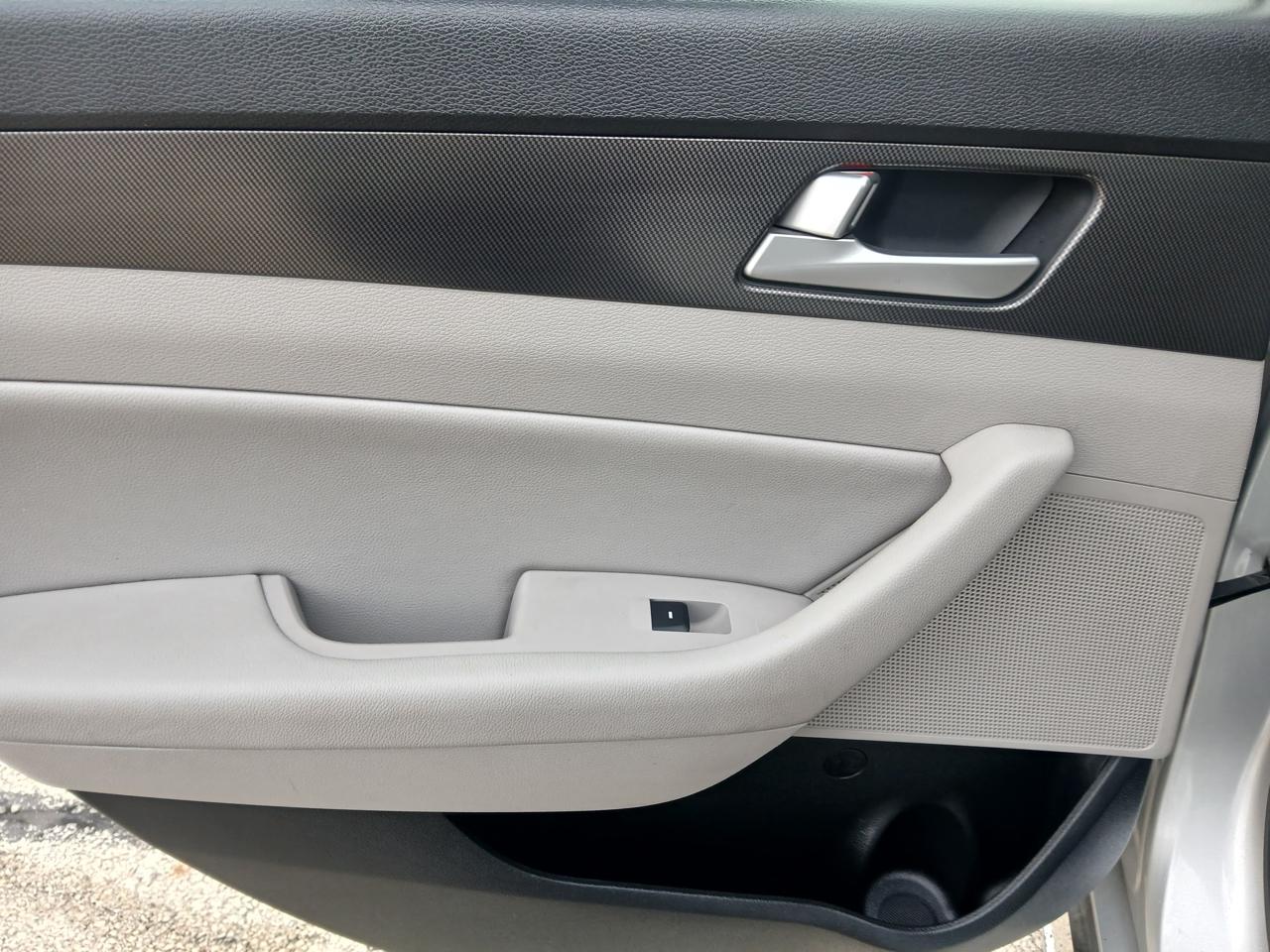 Hyundai Sonata Sport 2.4L 2017