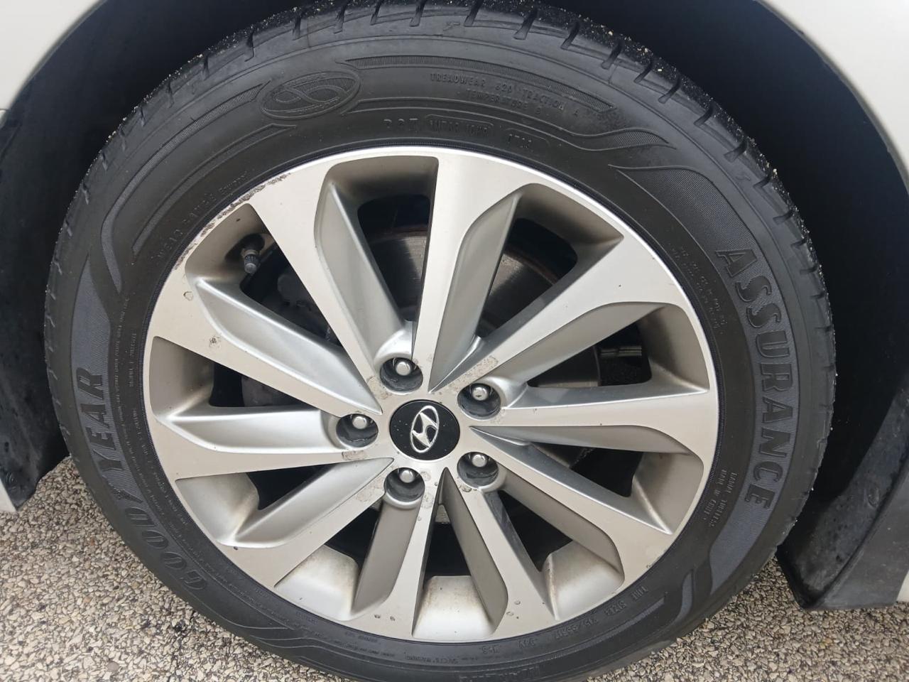 Hyundai Sonata Sport 2.4L 2017