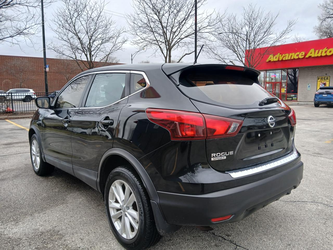Nissan Rogue Sport AWD S 2017