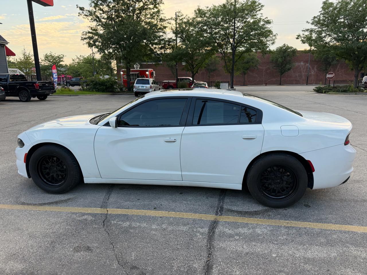 Dodge Charger SXT RWD 2019