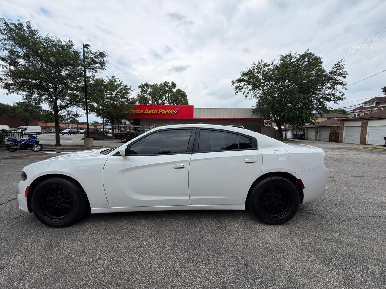 Dodge Charger SXT RWD 2019