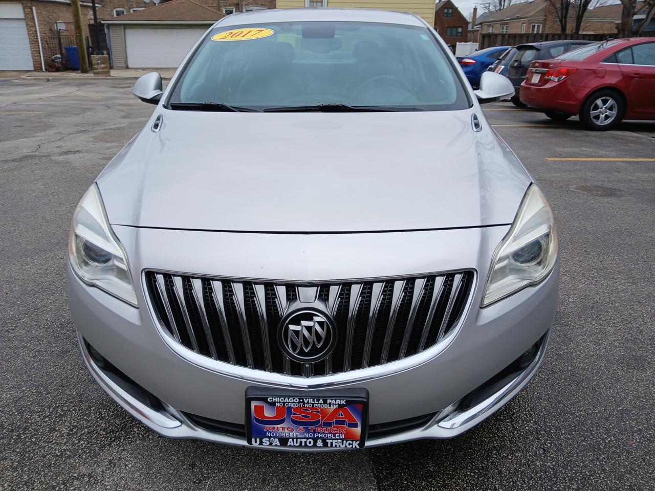 Buick Regal 4dr Sdn Sport Touring FWD 2017