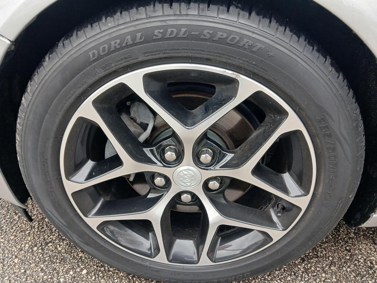 Buick Regal 4dr Sdn Sport Touring FWD 2017