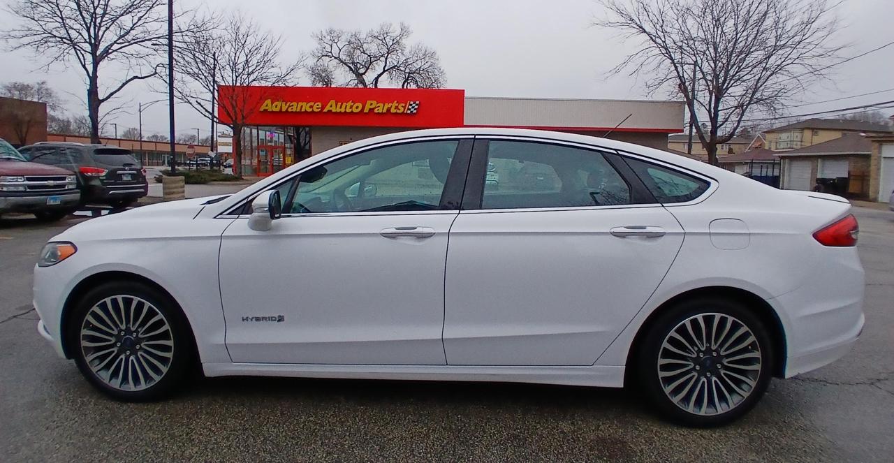 Ford Fusion Hybrid Titanium FWD 2018